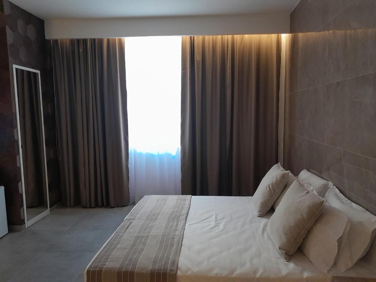 Baaria House Hotel Barcellona-Pozzo di Gotto Luaran gambar