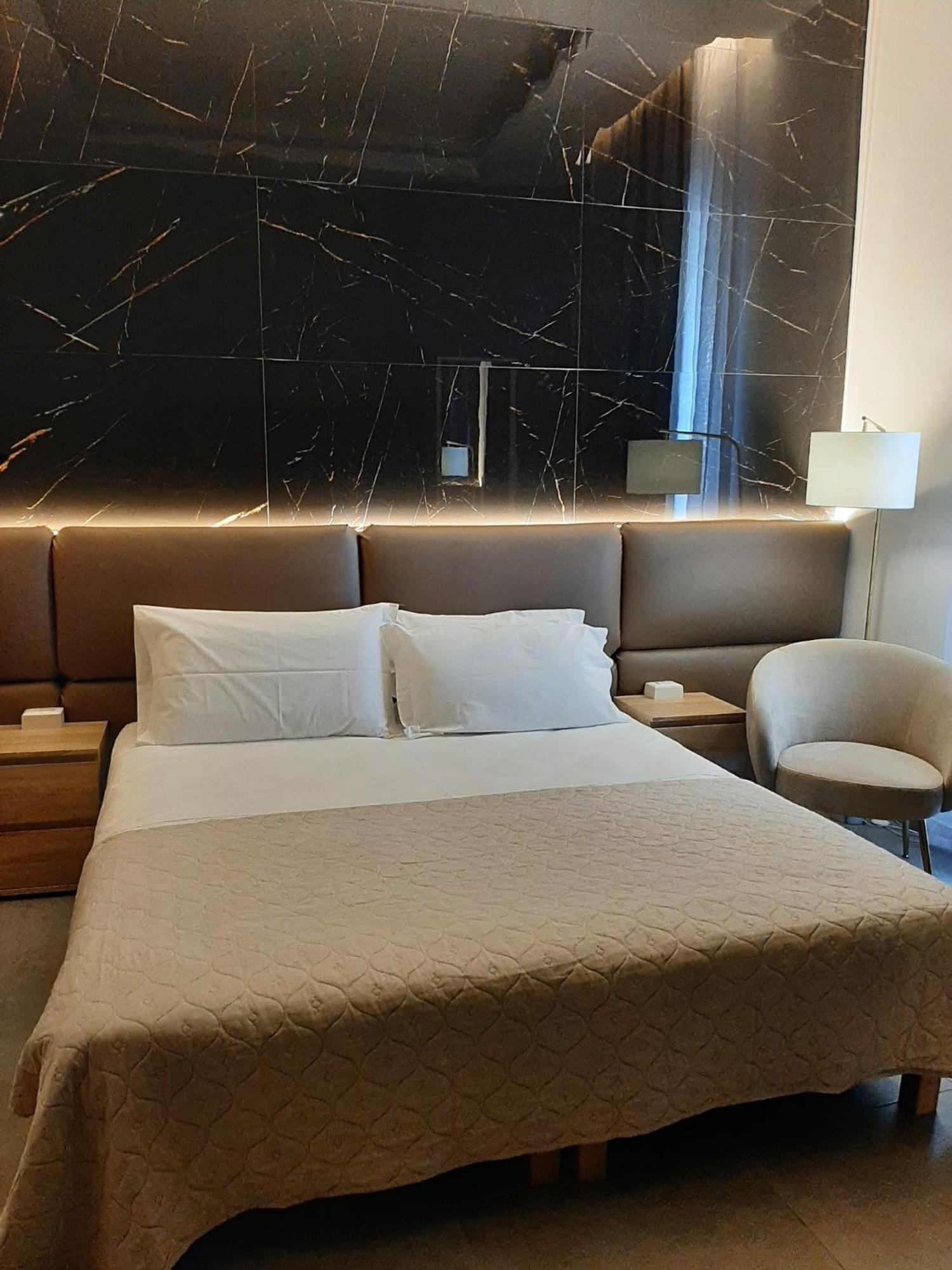 Baaria House Hotel Barcellona-Pozzo di Gotto Luaran gambar