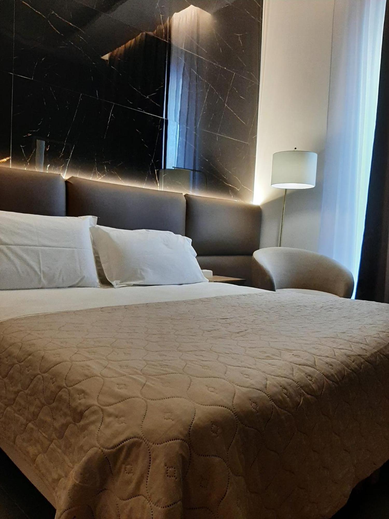Baaria House Hotel Barcellona-Pozzo di Gotto Luaran gambar